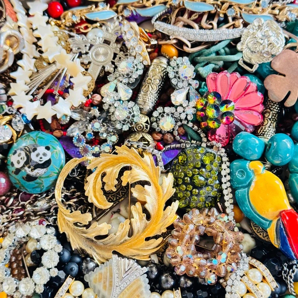 VTG to Now Rhinestone Colorful Junk Costume Jewelry Lot Craft Arts As Is 4.5lbs